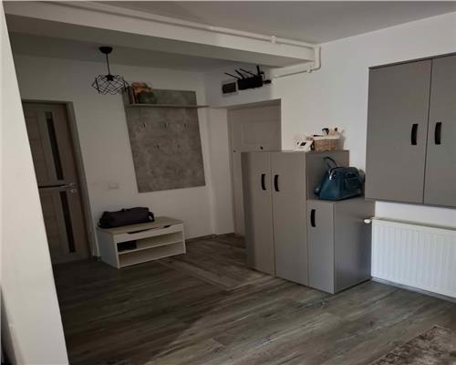 Apartament Cochet 2 camere si Balcon