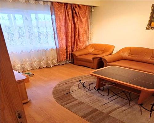 Apartament 2 camere decomandat cu balcon in Vasile Aaron