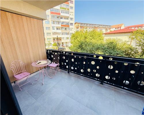Apartament nou 3 camere 2 parcari terasa parcare zona Rahovei