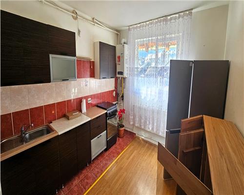 Garsoniera tip mansarda 2 camere  zona Terezian