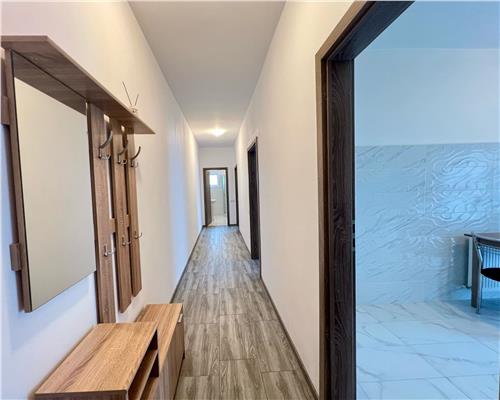 Apartament cu 2 dormitoare balcon parcare zona Mandra