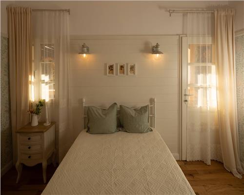 Casa moderna cu 3 camere si 600 mp teren in Cisnadioara