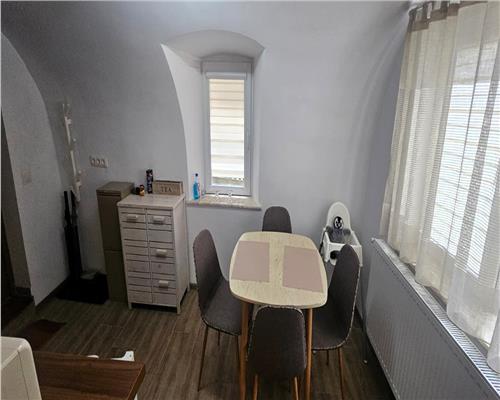 Apartament 80mp divizat in 2 studio-uri | gradina | pivnita | Ultracentral