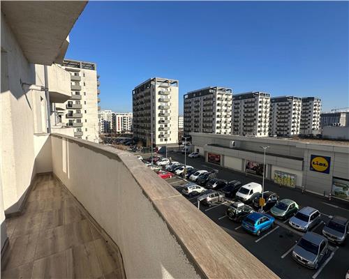 Apartament 2 camere etaj 3 cu balcon zona bd. Mihai Viteazu