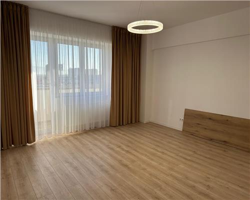 Apartament 2 camere etaj 3 cu balcon zona bd. Mihai Viteazu