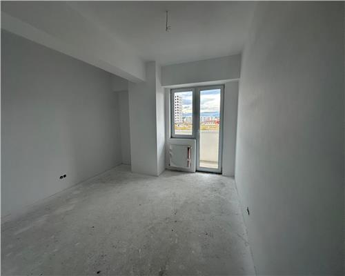 Apartament 3 camere etaj 3 cu balcon zona bd. Mihai Viteazu