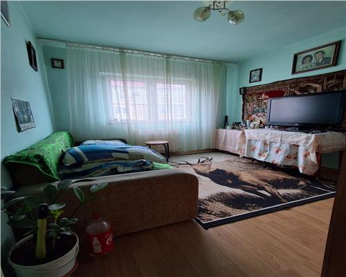 Apartament 3 camere decomandat 2 bai Turnisor