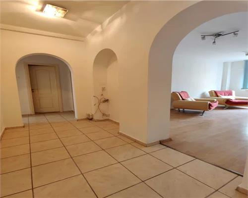 Apartament 4 camere etajul 1 cu 2 bai Milea OMV