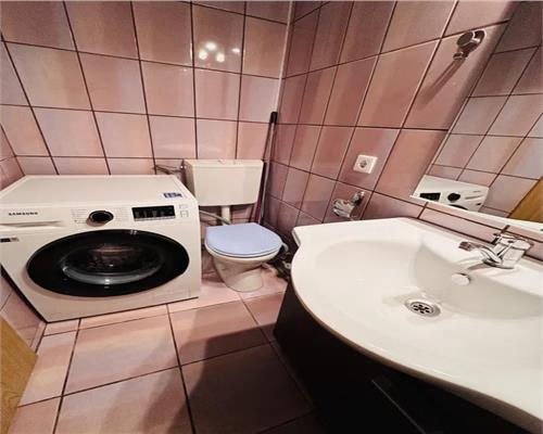 Apartament 3 camere 70 mp utili Vasile Aaron