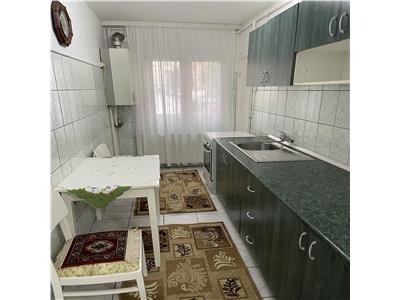 Apartament cu 2 camere decomandat si balcon in Vasile Aaron