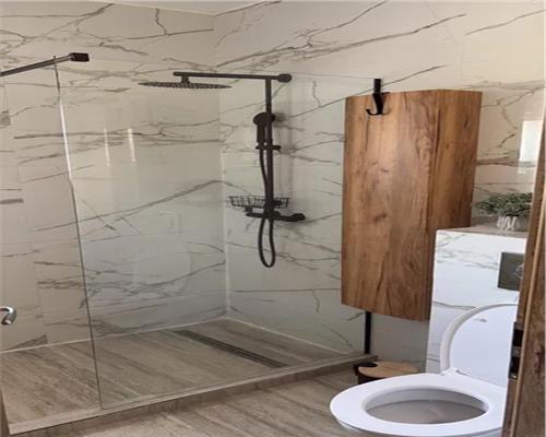 Apartament cu 3 camere  modern