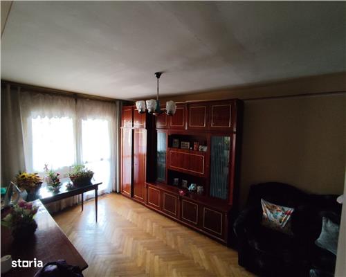 Apartament 3 camere Calea Poplacii  et 2 cu 2 balcoane