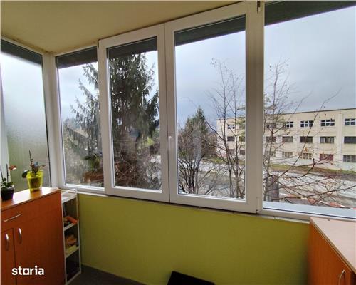 Apartament 3 camere Calea Poplacii  et 2 cu 2 balcoane