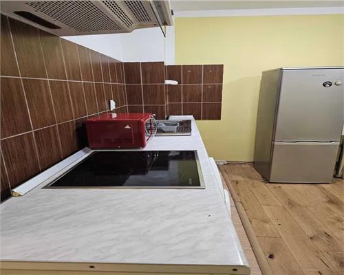 Garsoniera complet mobilata etaj 2 in Sibiu