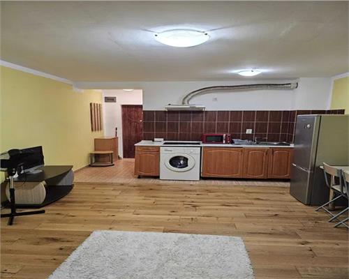 Garsoniera complet mobilata etaj 2 in Sibiu