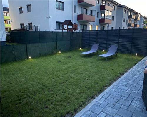 Apartament de Lux cu gradina Selimbar 3 camere 2 bai