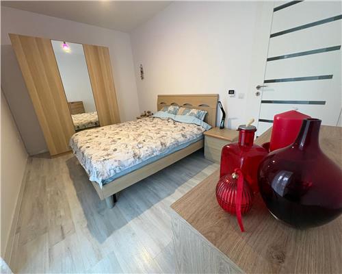 Apartament 3 camere 2 bai si gradina in zona Selimbar