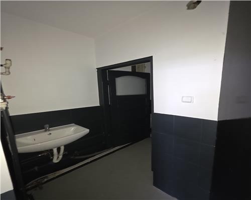 Hala pretabil depozitare sau service auto | 200mp | zona Lazaret