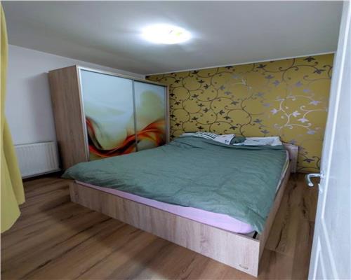 Apartament mobilat 4 camere pe 2 niveluri 79 utili in Terezian