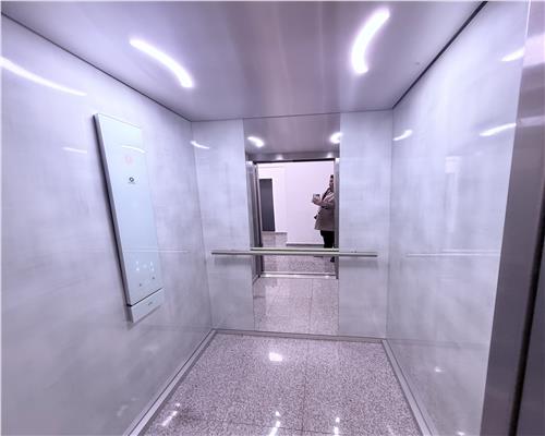 Pethouse lux 4 camere 2 bai teras 144 garaj Parcul Sub Arini