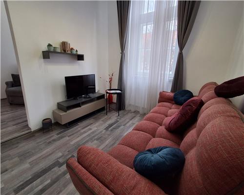 Apartament cu 2 camere etaj 1 Ultracentral