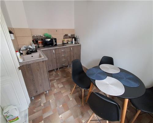 Apartament cu 2 camere etaj 1 Ultracentral