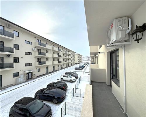 Apartament de lux prima inchiriere 3 camere balcon parcare