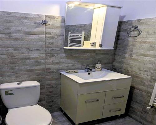 Apartament 2 camere cu balcon si parcare pe Doamna Stanca