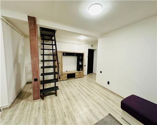 Apartament 2 camere strada Semaforului