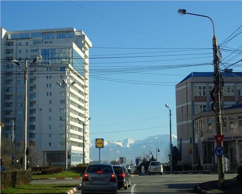 Apartament 3 Camere 58 Mpu Balcon Zona Rahova