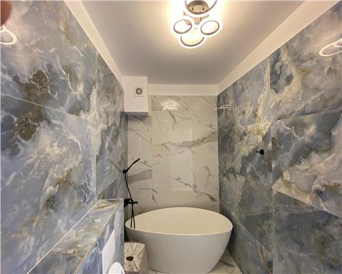 Penthouse de lux cu 3 camere si terasa in zona Kogalniceanu