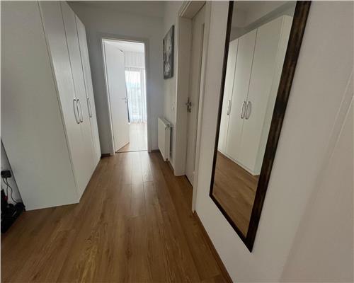 Apartament spatios cu 3 camere 2 bai si terasa  zona Pictor Brana