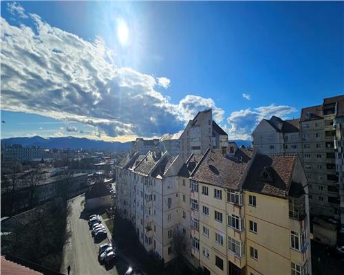 Garsoniera tip mansarda 2 camere  zona Terezian