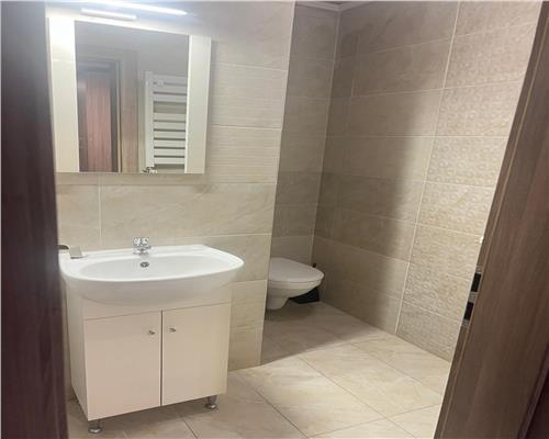 Apartament 3 camere 2 bai 2 balcoane zona Calea Cisnadiei