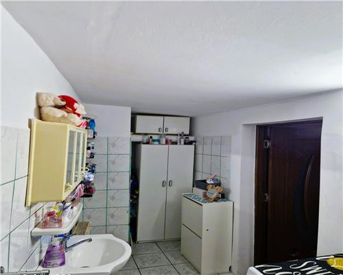 Apartament 2 camere 93 mpu si Pivnita 25 mp zona Piata Mare