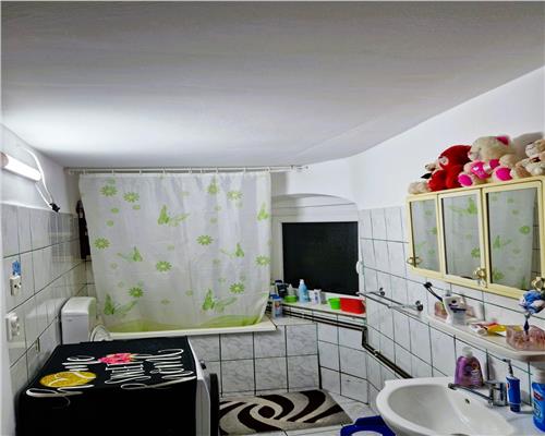 Apartament 2 camere 93 mpu si Pivnita 25 mp zona Piata Mare