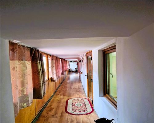 Apartament 2 camere 93 mpu si Pivnita 25 mp zona Piata Mare