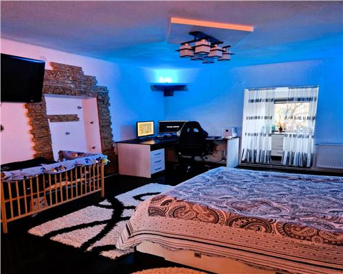 Apartament 2 camere 93 mpu si Pivnita 25 mp zona Piata Mare