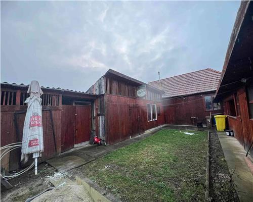 Casa 4 camere 135 mp utili teren 505 Cristian zona Sere