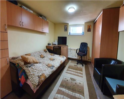 Casa individuala cu 3 camere 2 bai si 554 mp teren in Selimbar