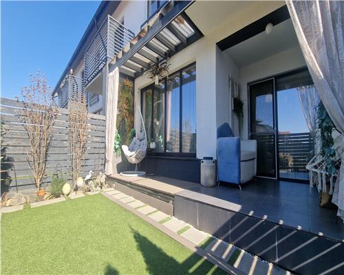 Casa mobilata cu 4 camere 2 bai 2 parcari si curte in Selimbar