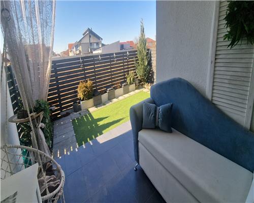 Casa mobilata cu 4 camere 2 bai 2 parcari si curte in Selimbar