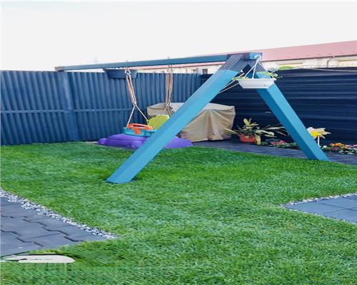 Apartament mobilat 3 camere curte si parcare Calea Surii Mici