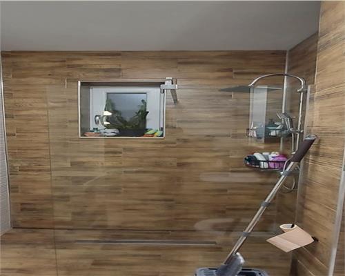 Apartament mobilat 3 camere curte si parcare Calea Surii Mici