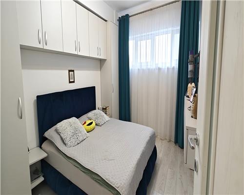 Apartament cu 3 camere balcon si loc de parcare in Kogalniceanu