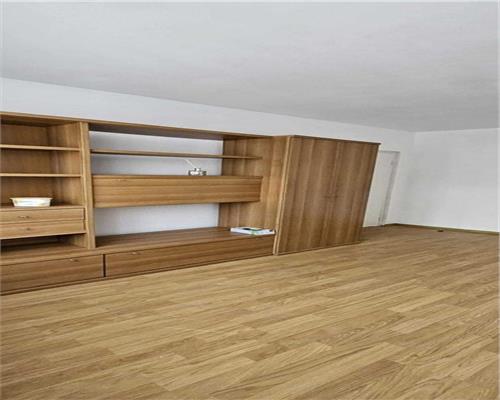 Apartament 2 camere central etaj 3