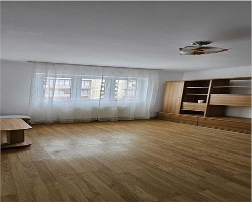 Apartament 2 camere central etaj 3