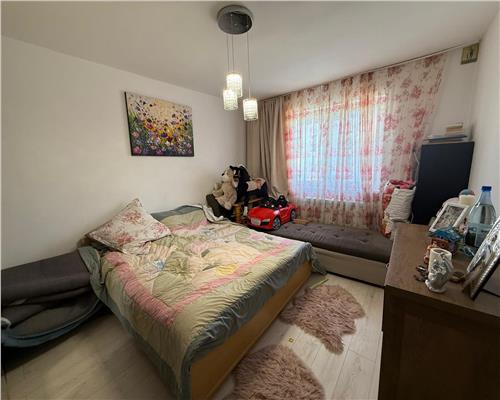 Apartament cu 2 camere etajul 1 cu balcon si parcare zona Arhitectilor