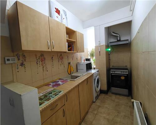 Apartament 2 camere zona Cedonia