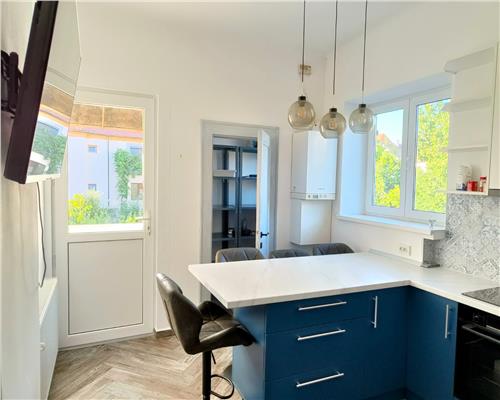 Apartament 4 camere 115 Mpu 2 Bai Pivnita | Garaj Zona 0